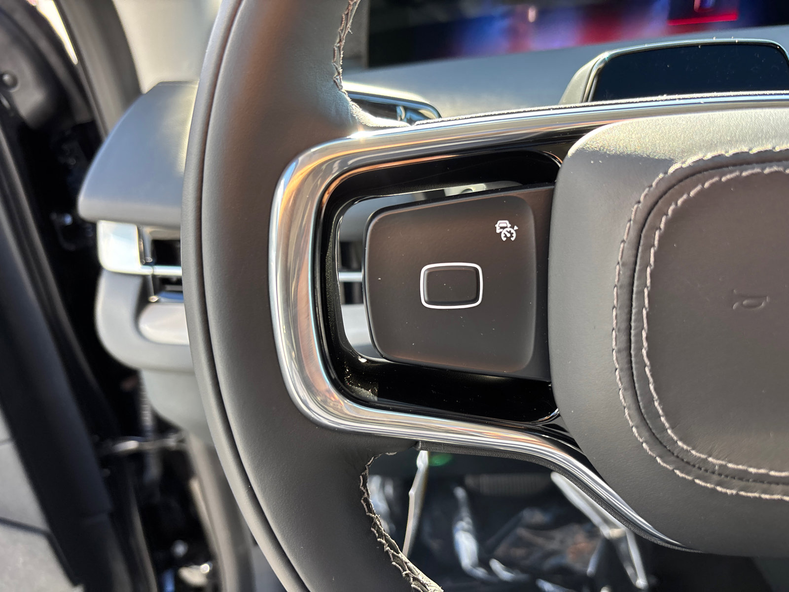 New 2025 Lincoln Navigator L Reserve image 16