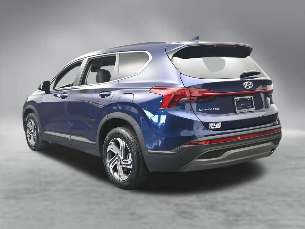 Used 2023 Hyundai Santa Fe SE FWD image 4