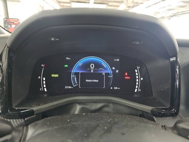 Used 2026 Toyota Camry SE FWD image 12