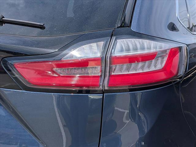 Used 2019 Ford Edge SEL w/ Equipment Group 201A AWD/4WD image 10