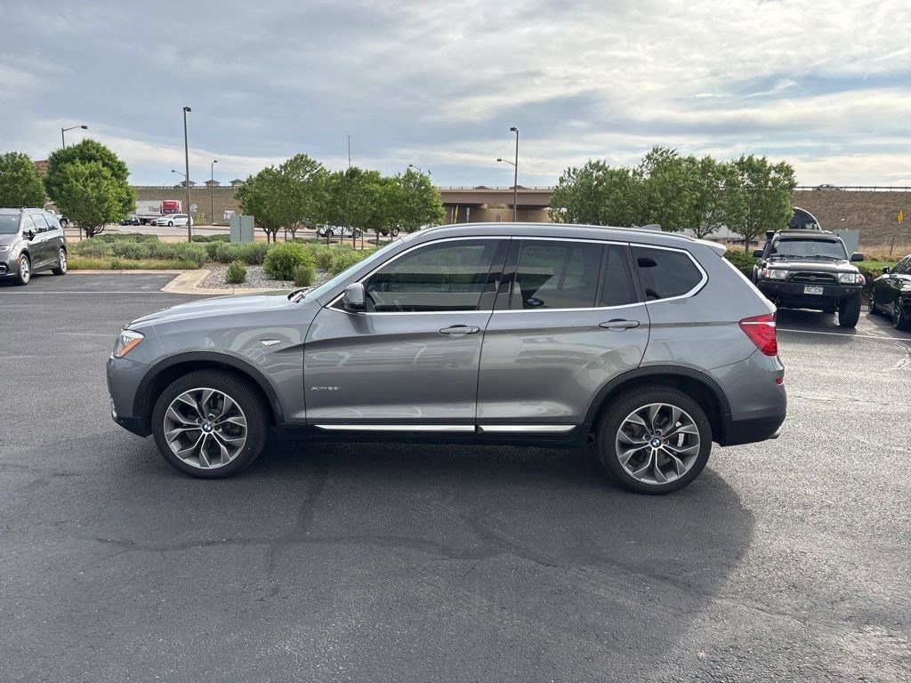 Used 2016 BMW X3 xDrive28i AWD/4WD image 2