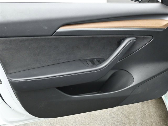 Used 2022 Tesla Model 3 Long Range image 9