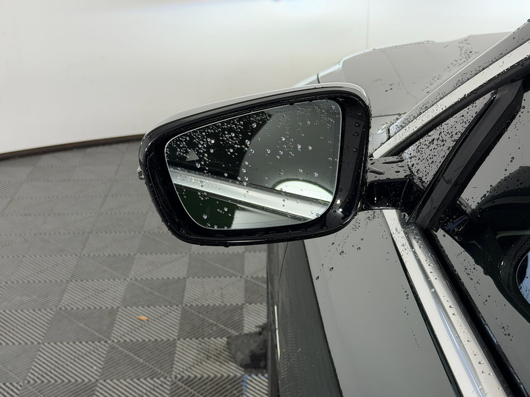 Used 2023 BMW i4 eDrive35 w/ Premium Package RWD image 23