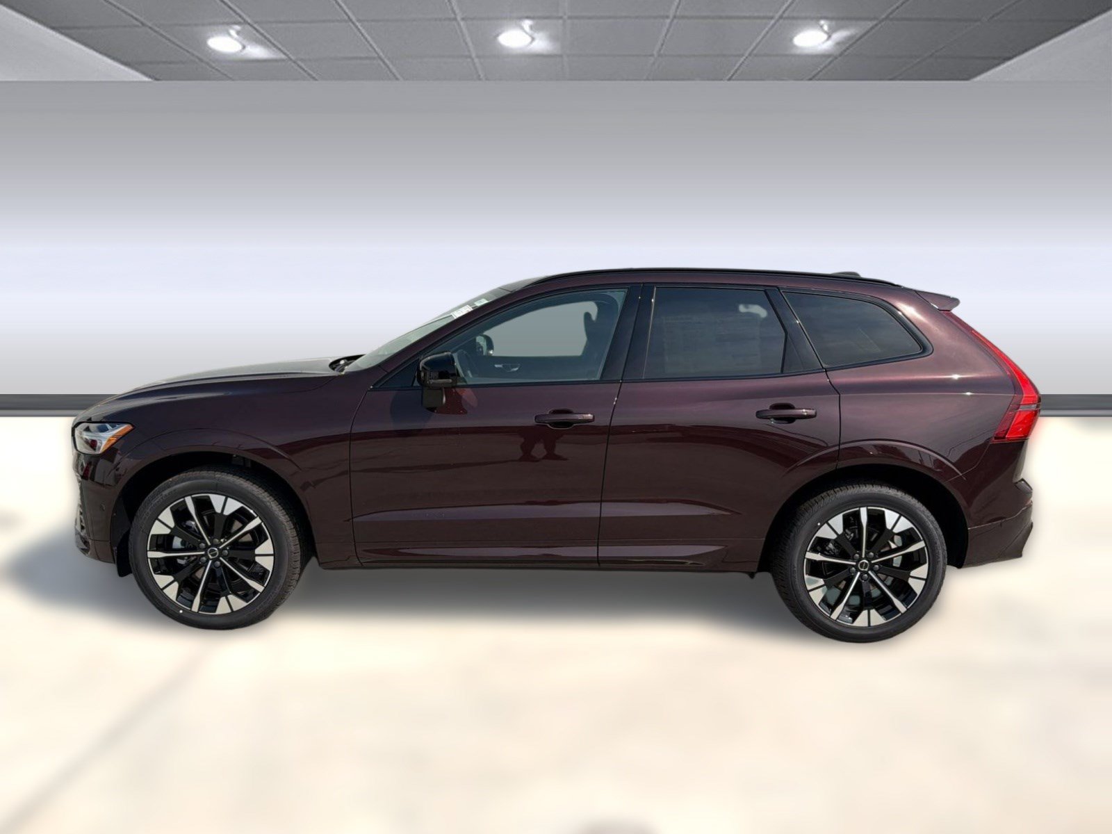 New 2026 Volvo XC60 B5 Plus w/ Protection Package Premier AWD/4WD video 2