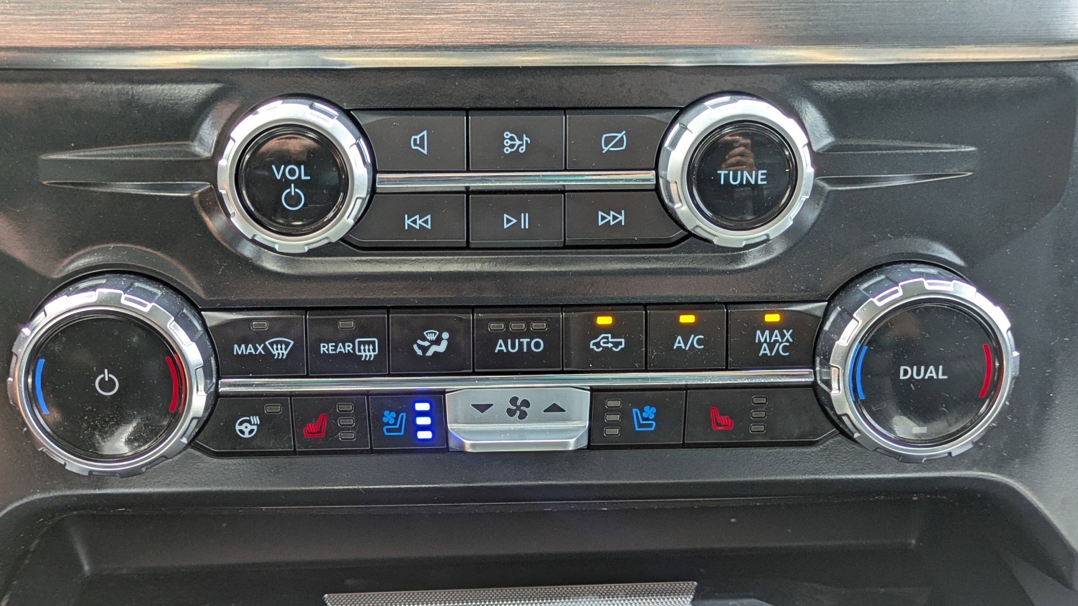 Used 2024 Ford F250 Lariat image 24