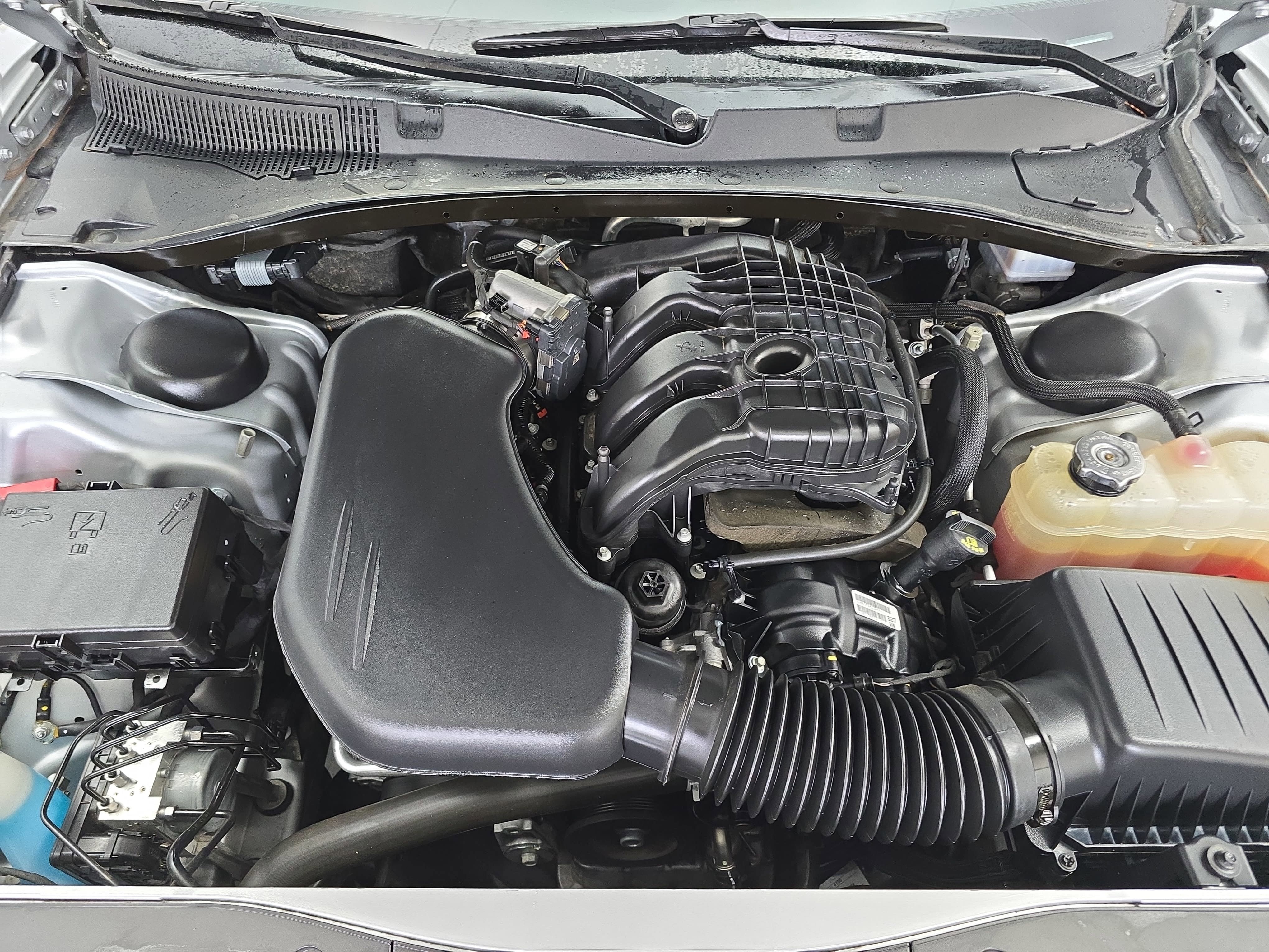Used 2023 Dodge Charger SXT RWD image 28