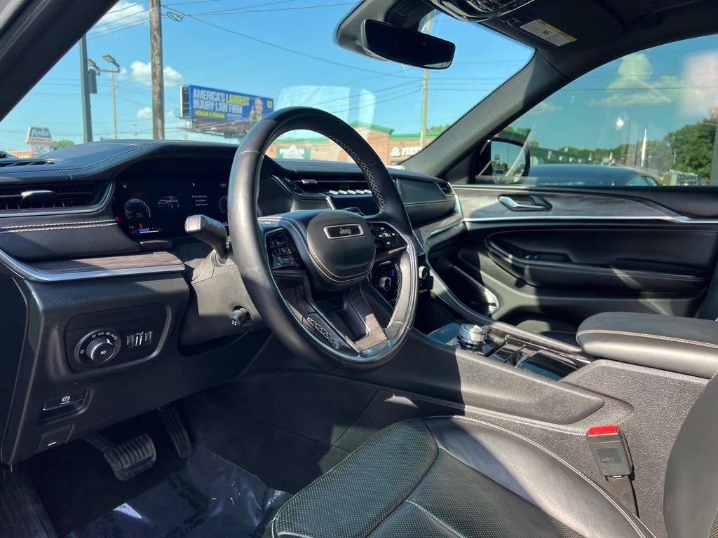 Used 2022 Jeep Grand Cherokee L Overland image 15