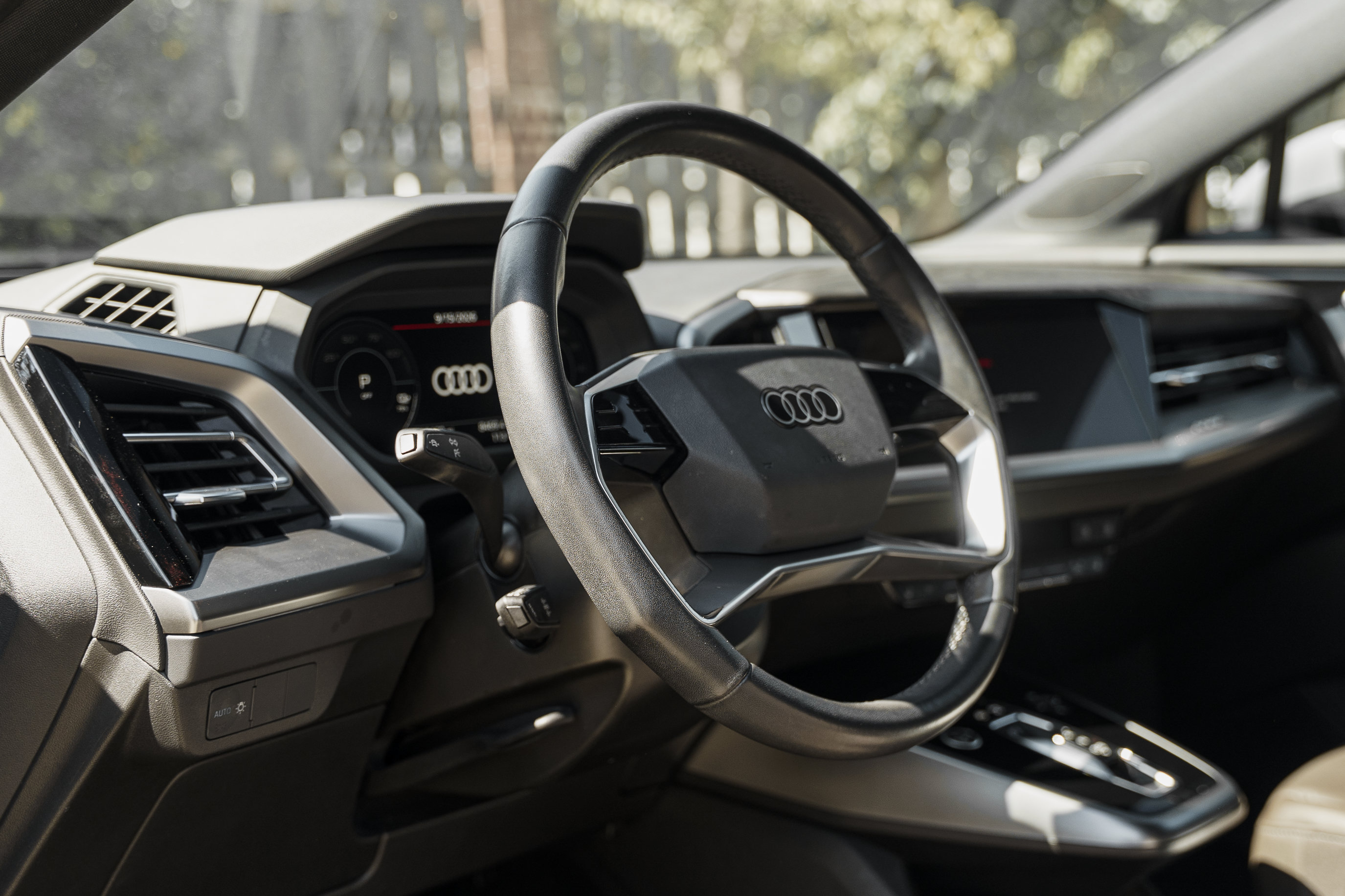 Certified 2023 Audi Q4 e-tron Premium AWD/4WD image 7