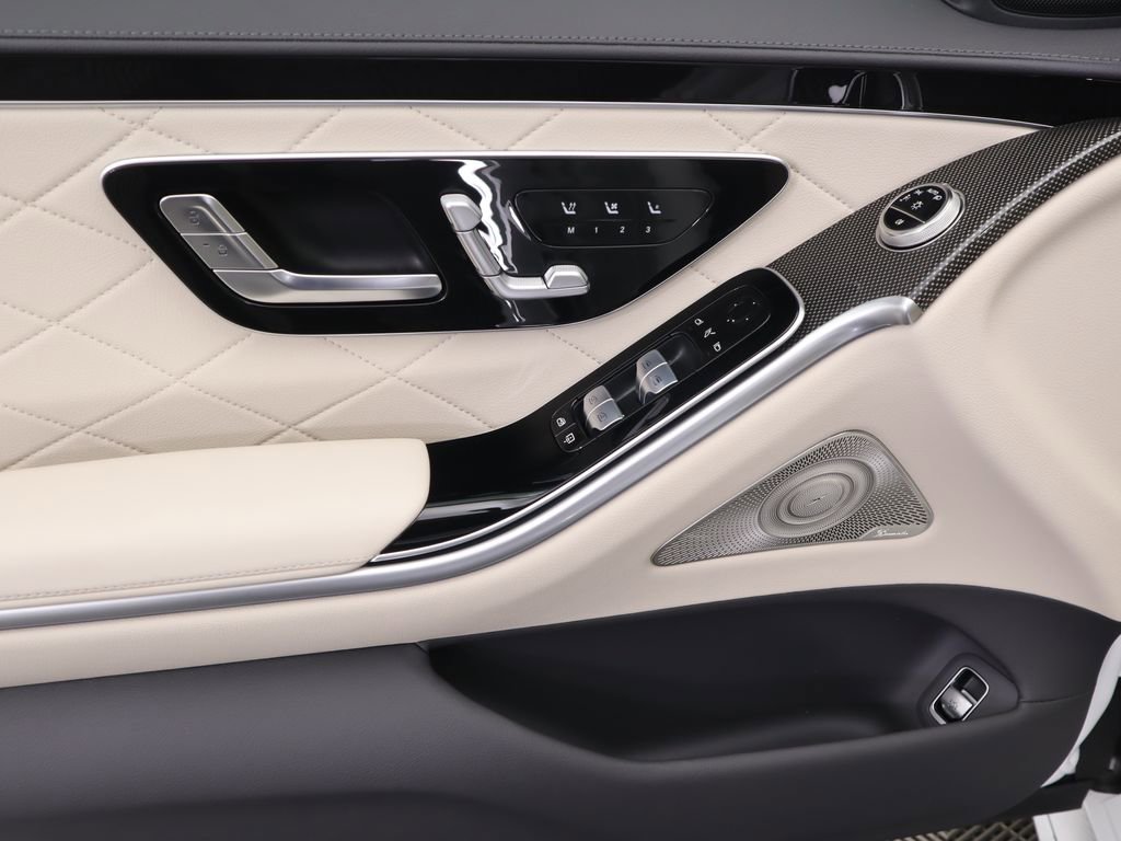 New 2026 Mercedes-Benz S 580e 4MATIC Sedan image 25