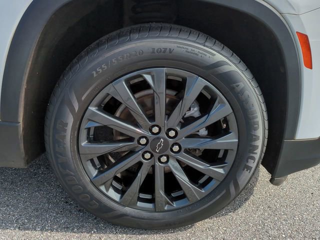 Used 2023 Chevrolet Traverse RS AWD/4WD image 11