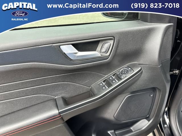 Certified 2025 Ford Escape ST-Line Elite w/ Tech Pack #1 image 20