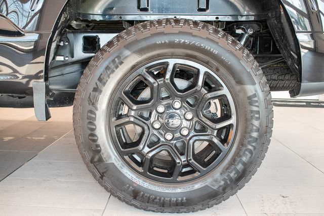 Used 2024 Ford F150 XLT w/ XLT Black Appearance Package AWD/4WD image 9