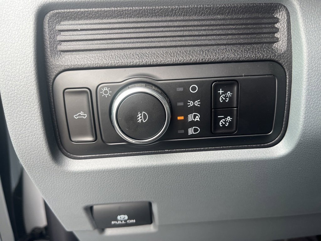 New 2025 Ford F350 XL w/ XL Chrome Package image 24