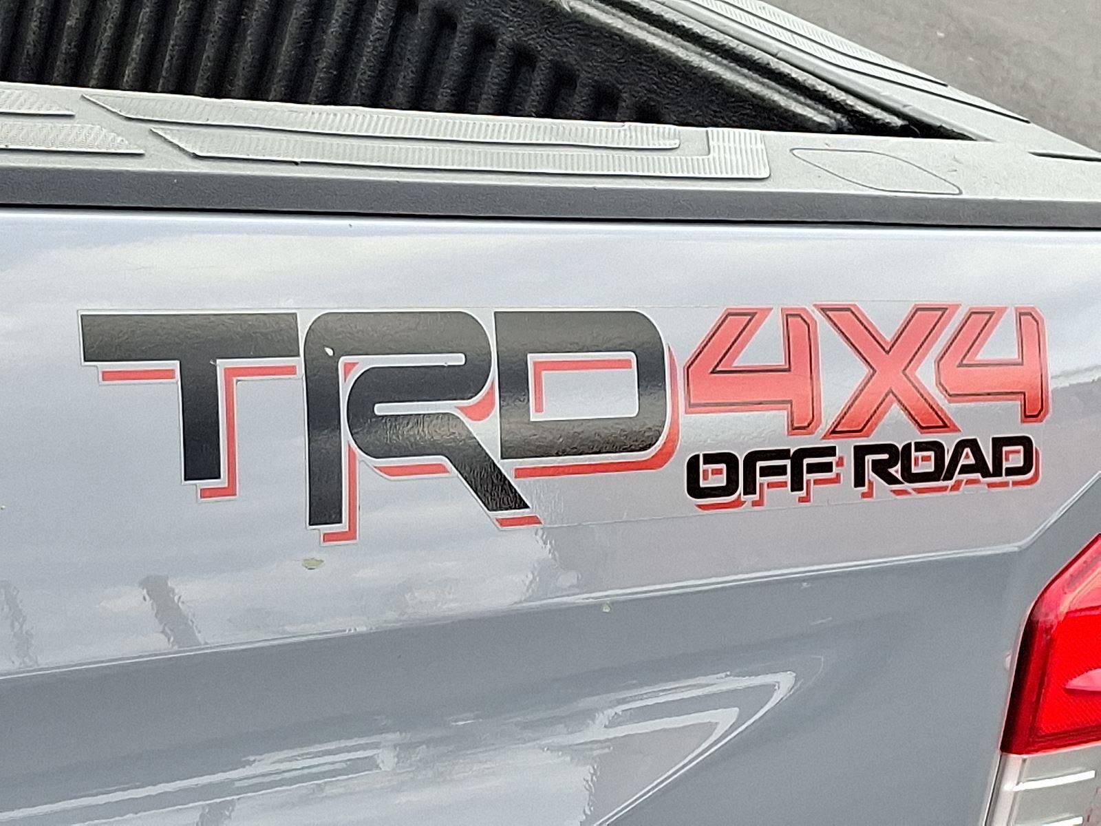 Used 2018 Toyota Tundra Limited w/ Limited Premium Package AWD/4WD image 29