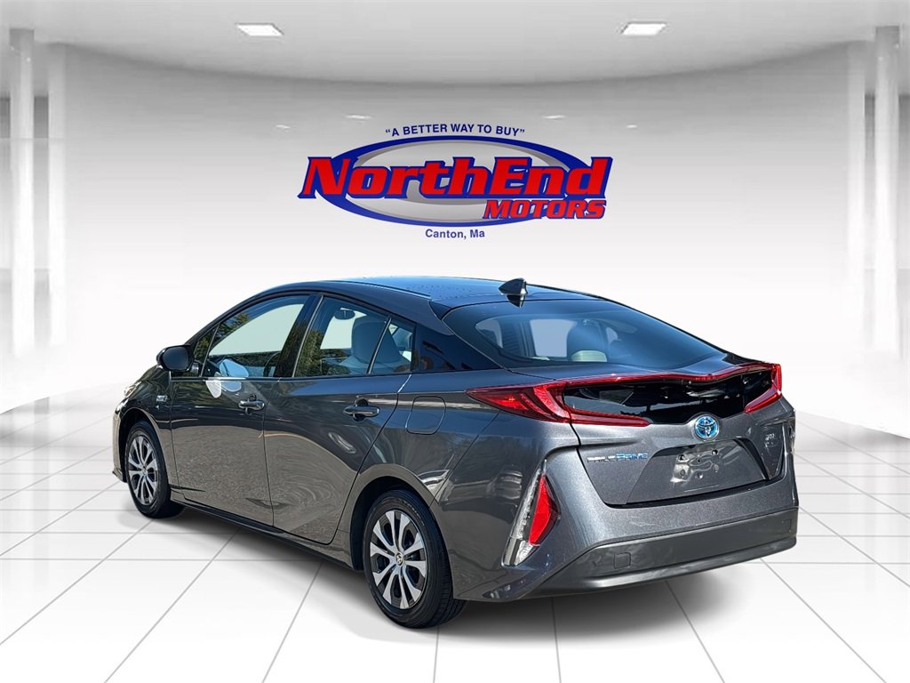Used 2020 Toyota Prius Prime XLE image 5