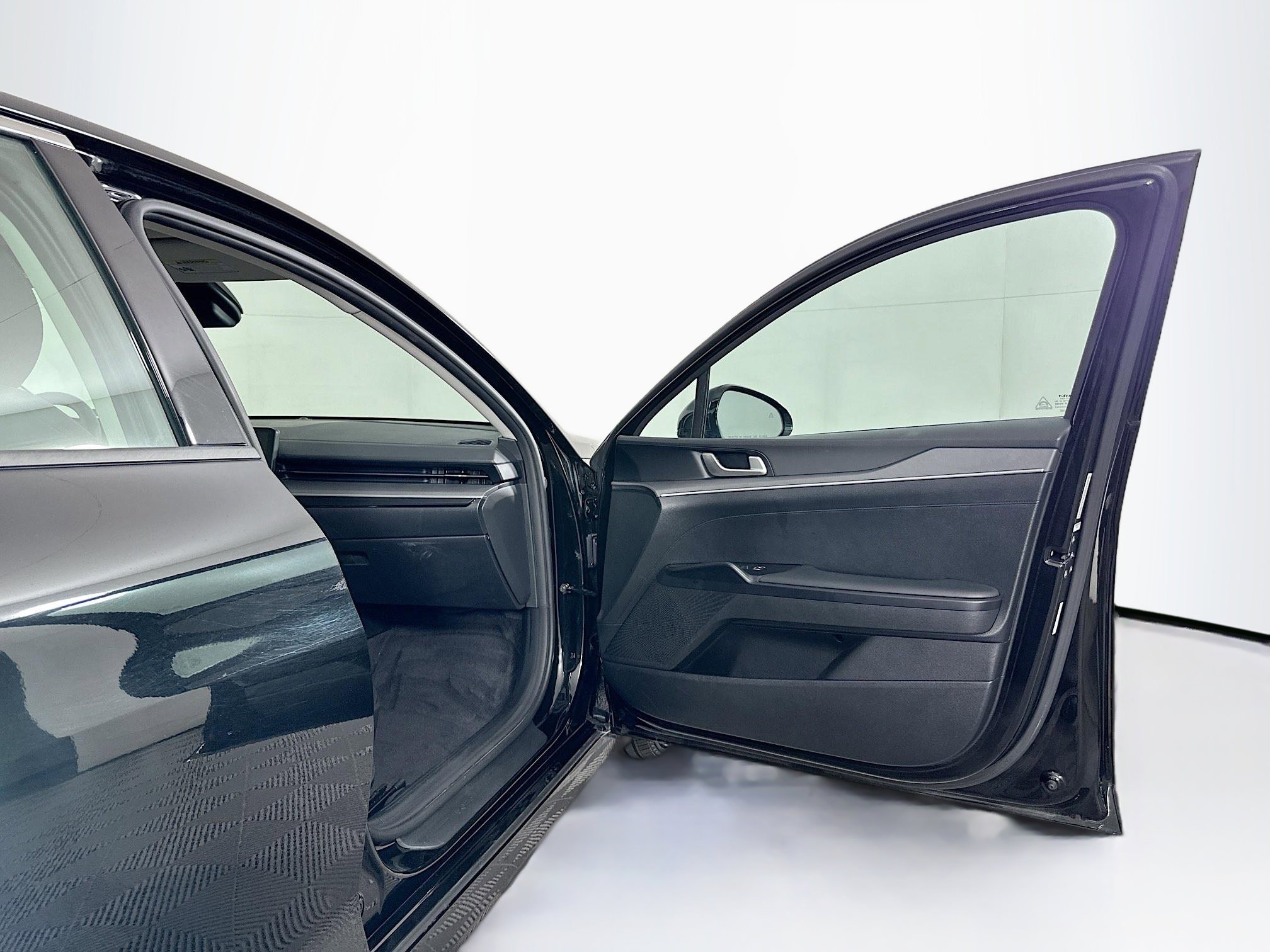 Used 2025 Kia K5 LXS image 31