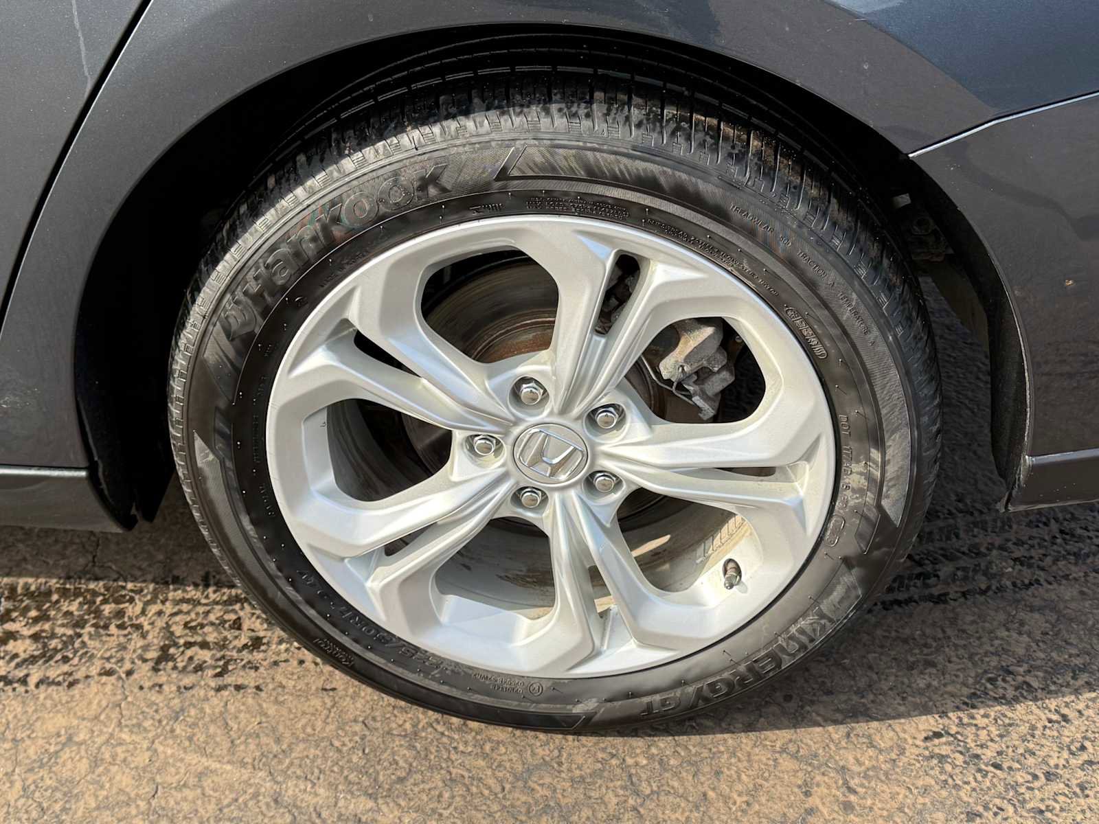 Used 2023 Honda Accord LX image 9