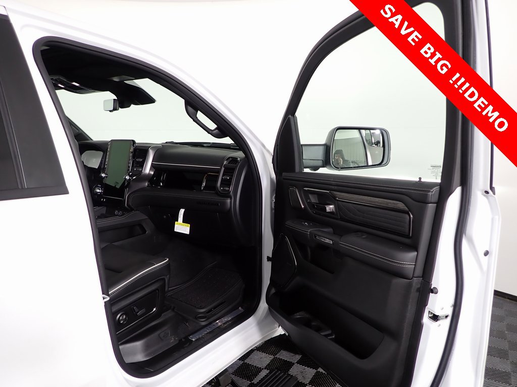 New 2025 RAM 1500 Limited image 33