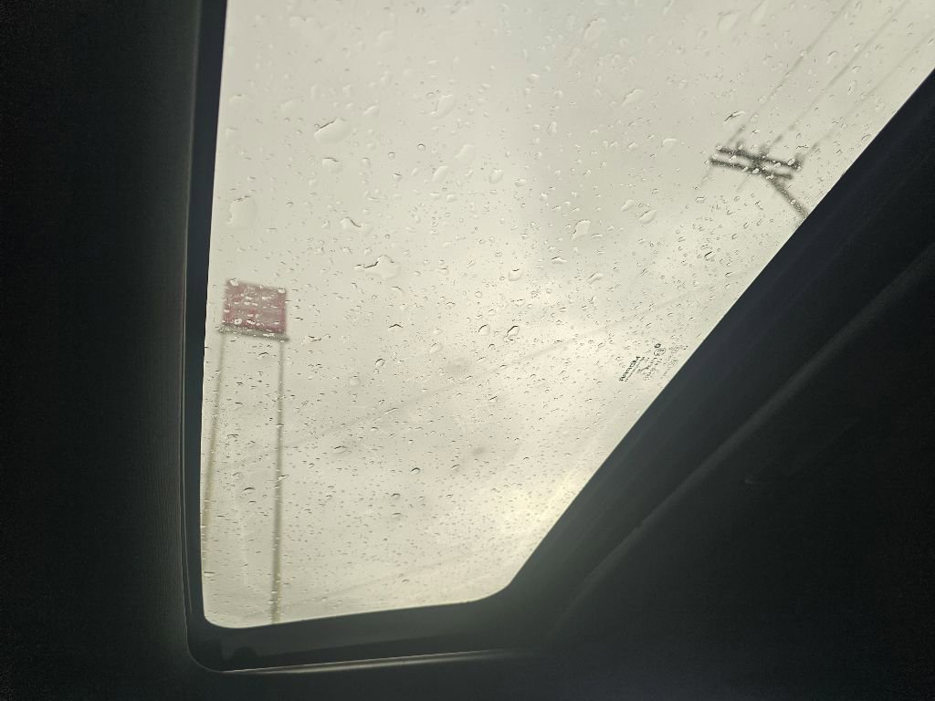 Used 2012 Chrysler 200 S image 25