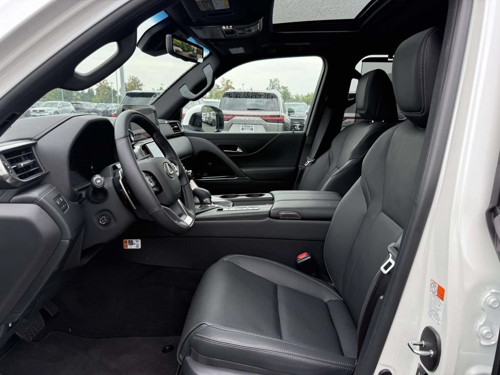New 2026 Lexus LX 700h Luxury AWD/4WD image 12