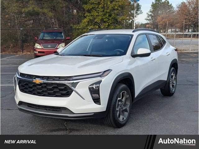 Used 2024 Chevrolet Trax LT image 1