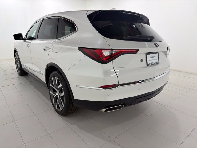 Certified 2024 Acura MDX w/ Technology Package AWD/4WD image 3