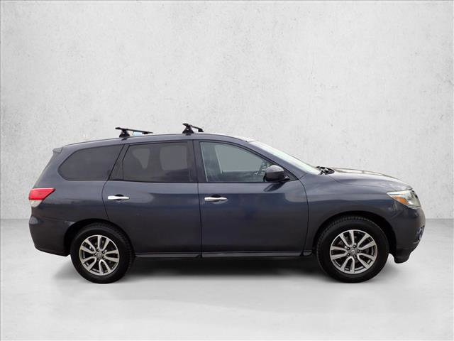 Used 2013 Nissan Pathfinder S image 3