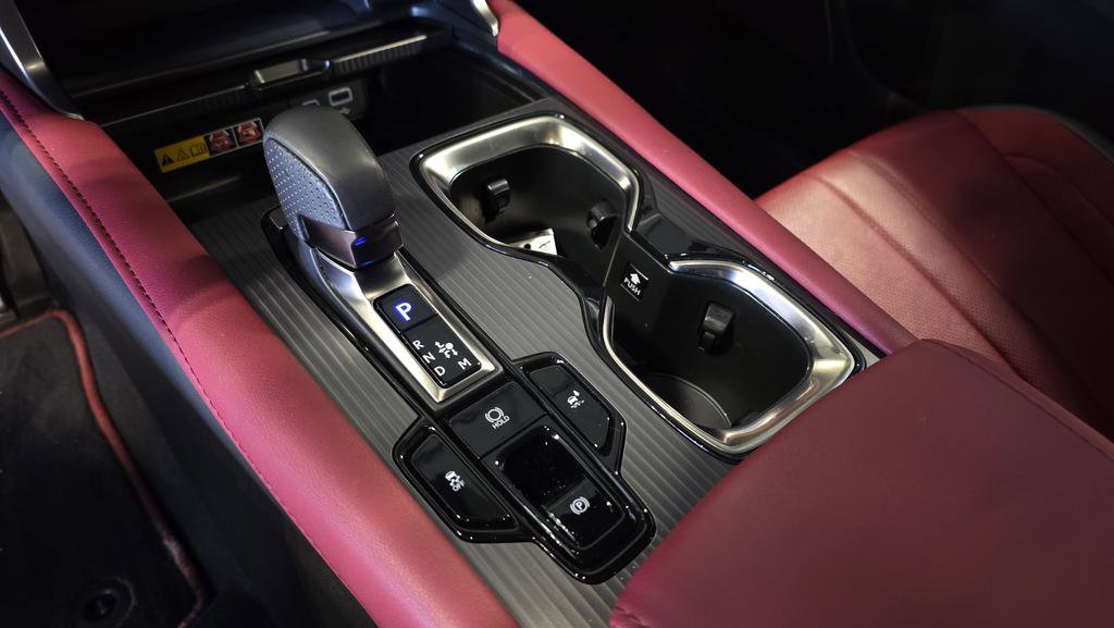 Certified 2024 Lexus RX 500h F Sport image 22