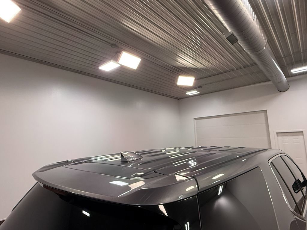 Used 2020 Chevrolet Traverse LS image 44