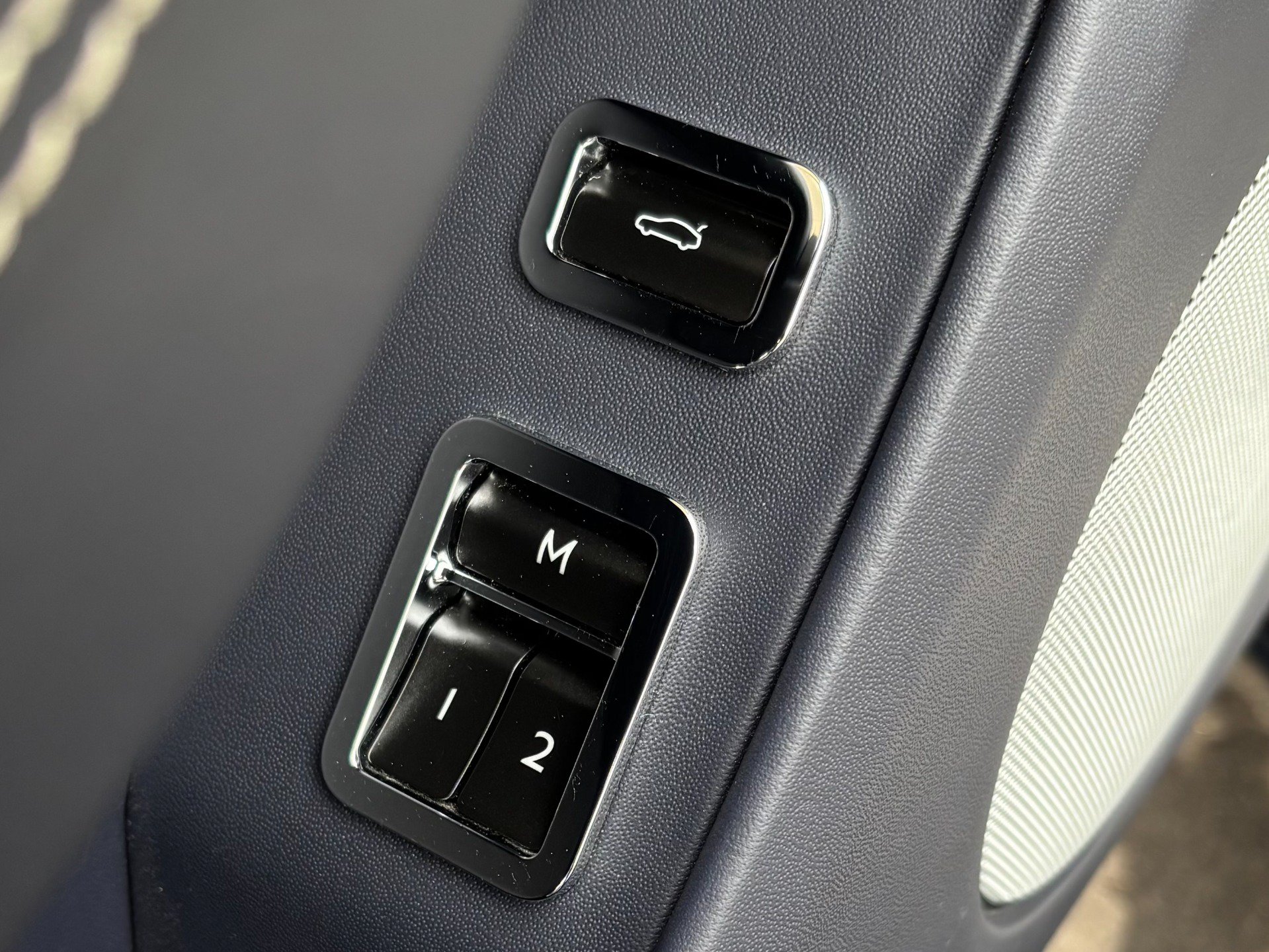 Used 2021 Bentley Flying Spur V8 AWD/4WD image 47