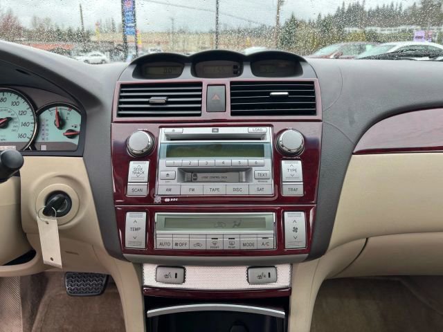 Used 2004 Toyota Solara SLE image 12