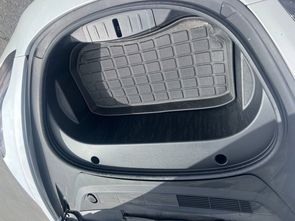 Used 2023 Tesla Model 3 Standard Range image 47