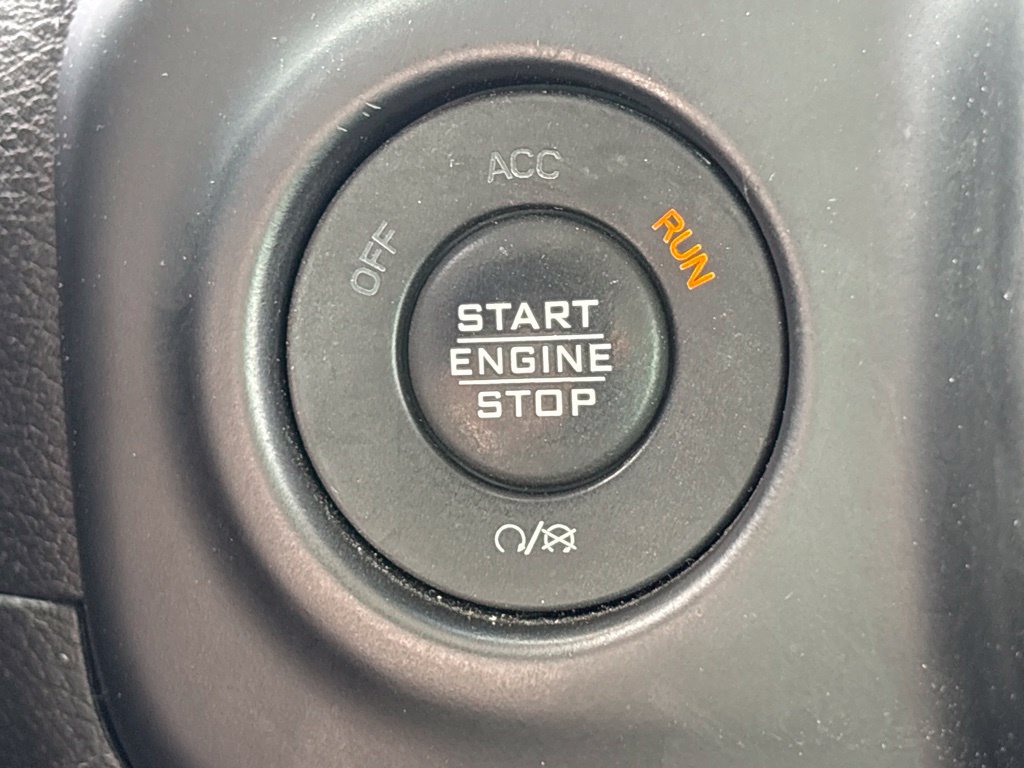Used 2023 Jeep Gladiator Sport AWD/4WD image 27