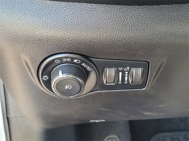 Used 2024 Jeep Compass Trailhawk image 23