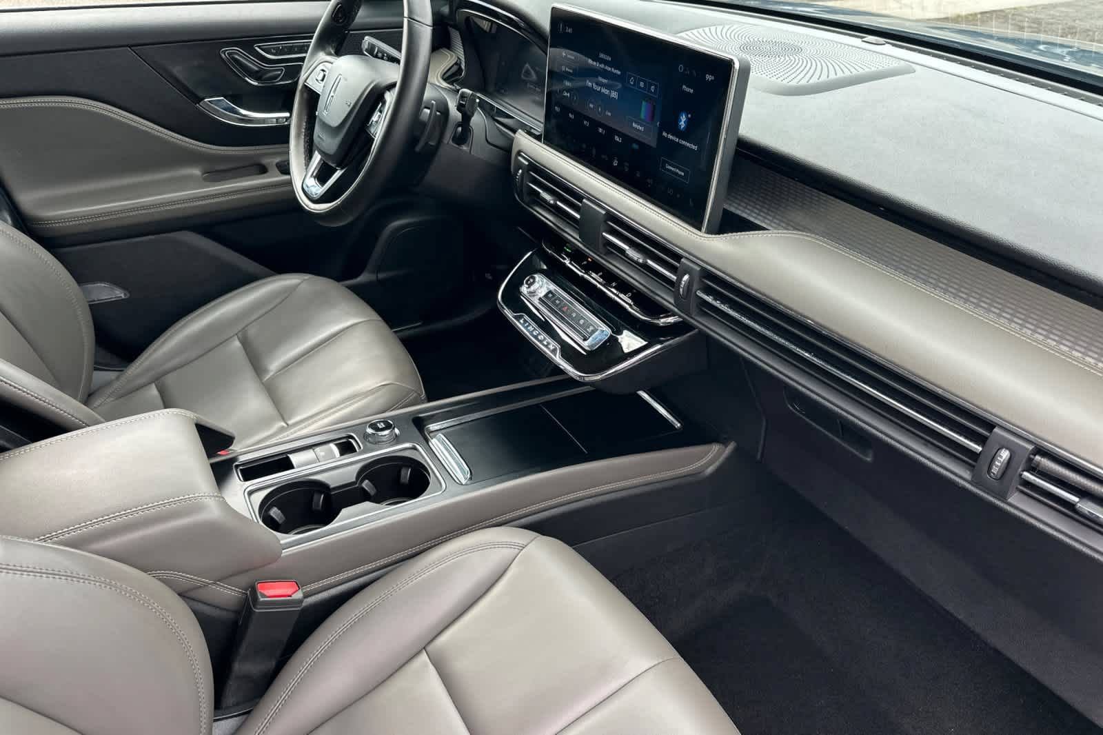 Certified 2024 Lincoln Corsair FWD image 17