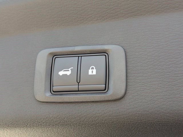 New 2026 Mitsubishi Outlander SE FWD image 16