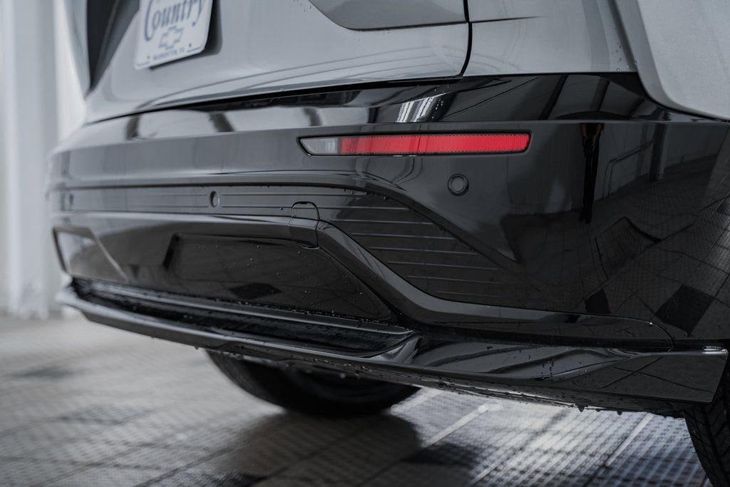 New 2025 Chevrolet Blazer EV RS RWD image 18