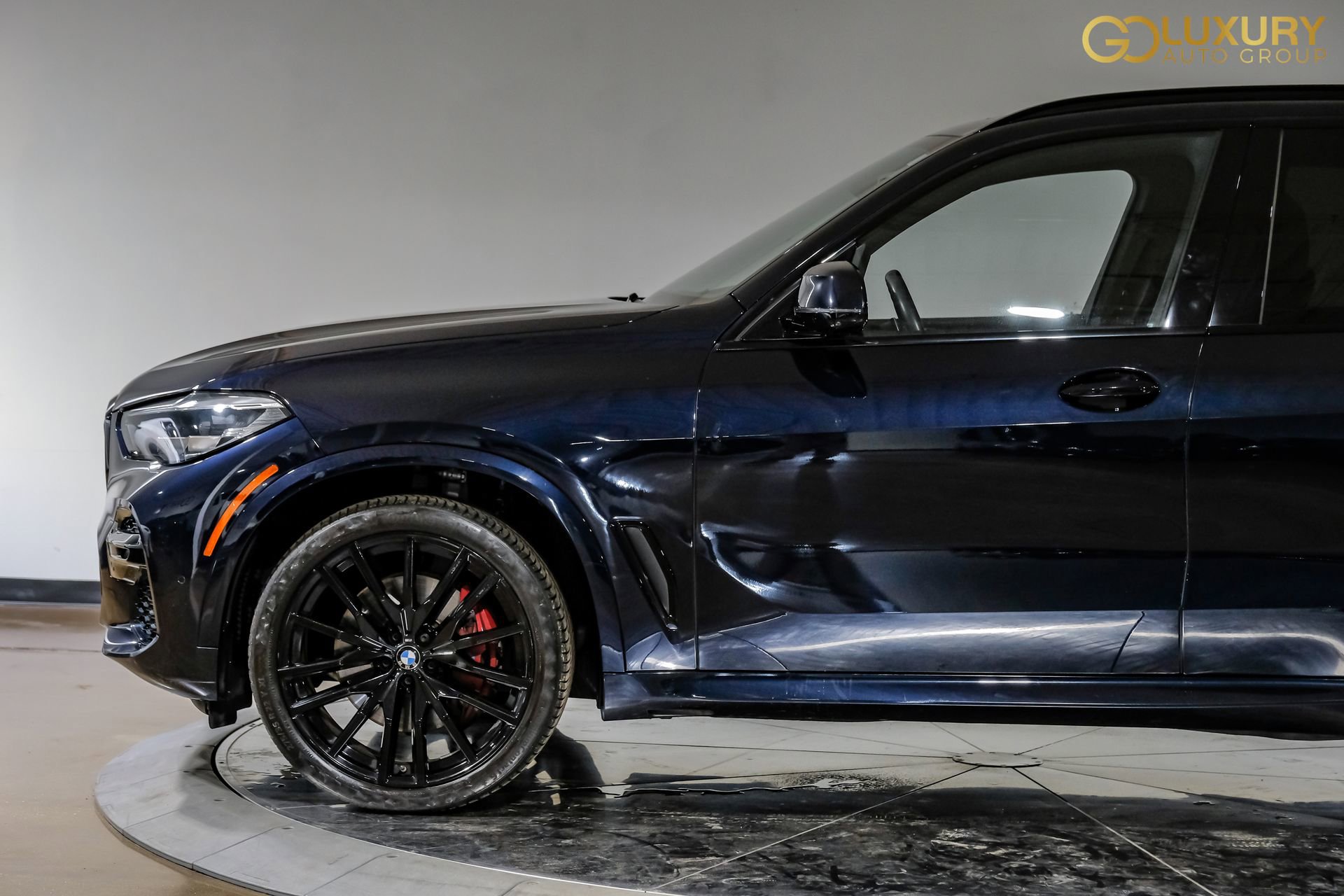 Used 2023 BMW X5 sDrive40i w/ M Sport Package image 14