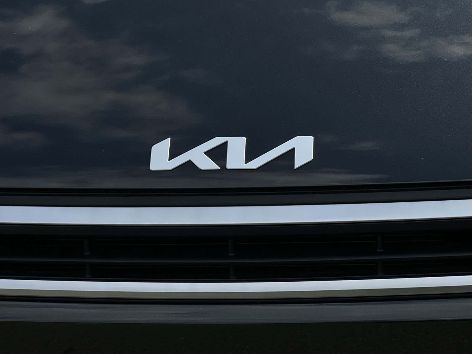 New 2026 Kia K4 FWD image 12
