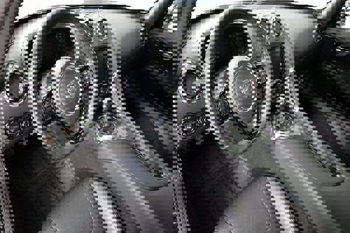 Used 2014 SRT Viper SRT-10 image 17