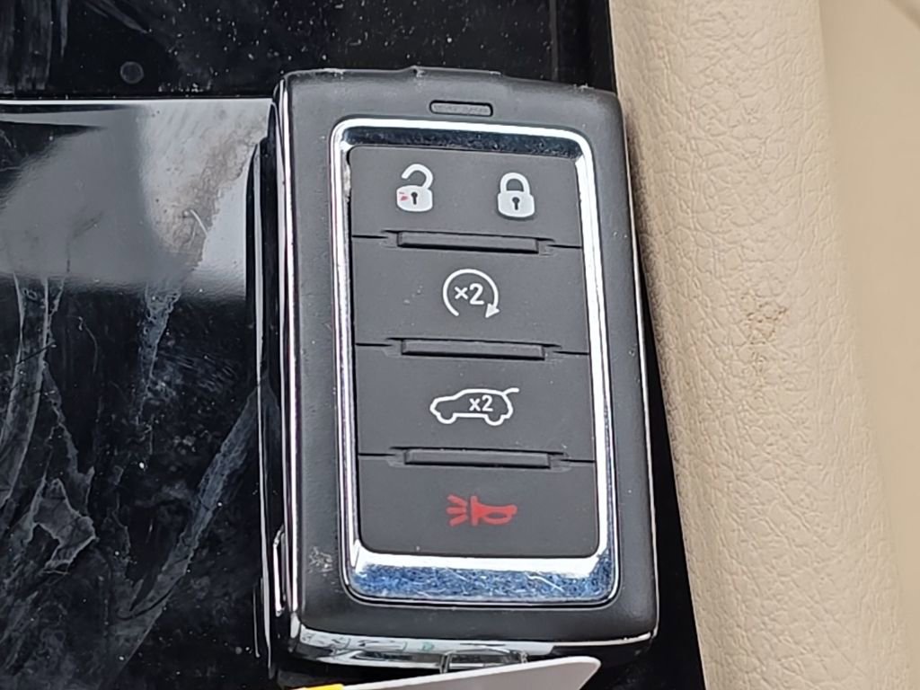 Used 2024 Jeep Grand Cherokee Limited AWD/4WD image 6