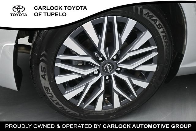 Used 2023 Nissan Altima 2.5 SV w/ SV Premium Package FWD image 17