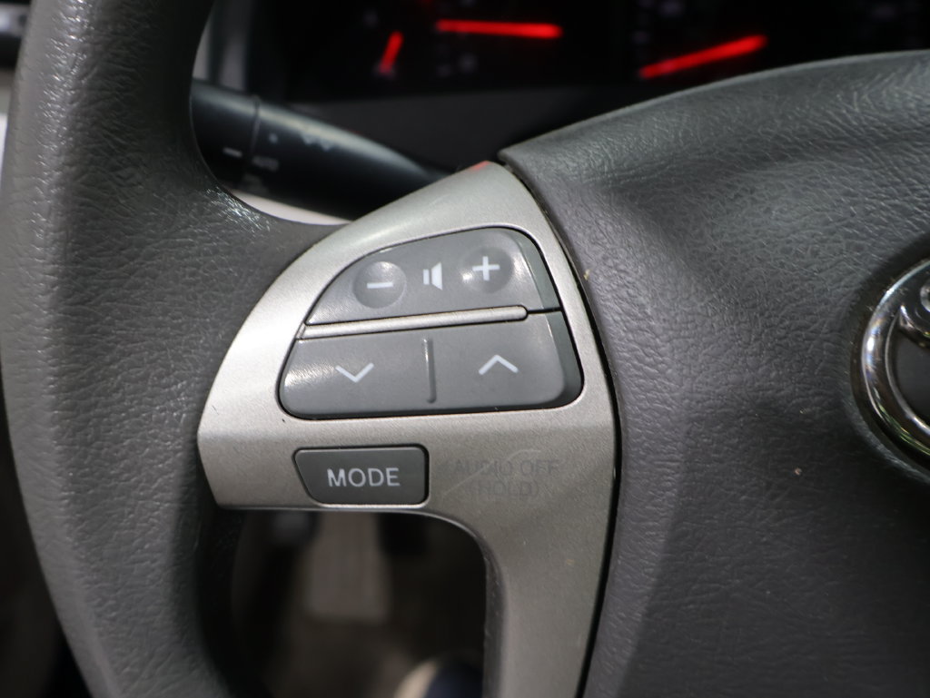 Used 2009 Toyota Camry FWD image 26