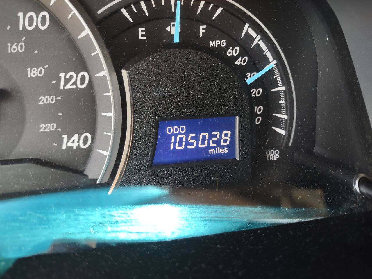 Used 2012 Toyota Camry LE FWD image 5