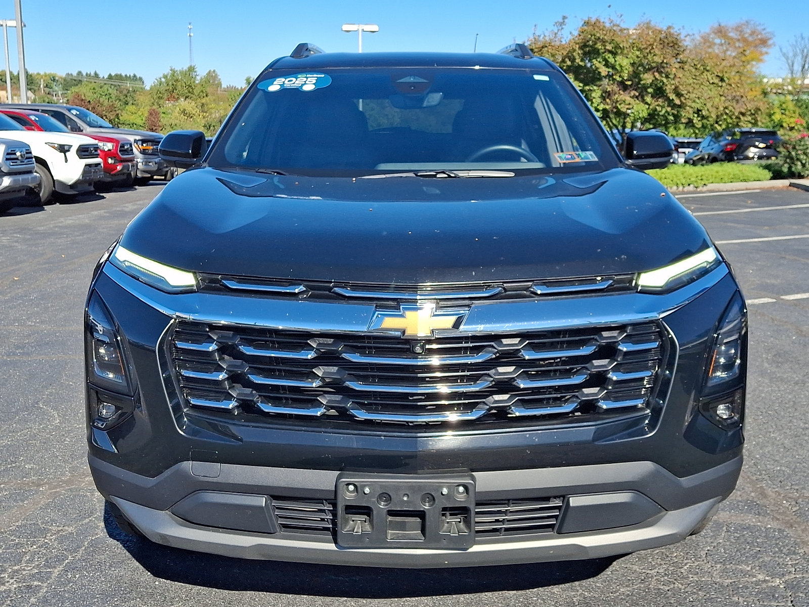 Certified 2025 Chevrolet Equinox LT w/ Convenience Package II AWD/4WD image 2