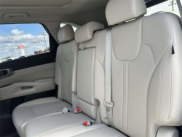 New 2026 Kia Sorento S image 21
