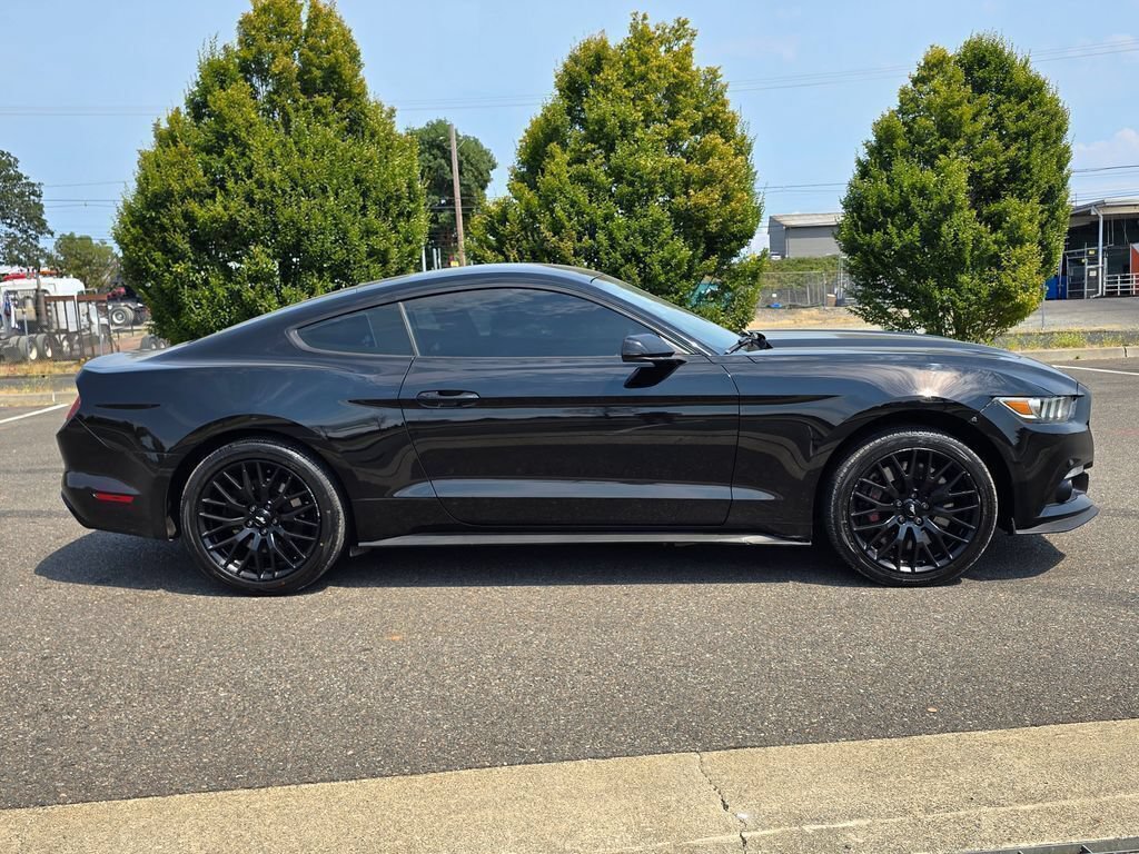 Used 2015 Ford Mustang GT w/ GT Performance Package RWD image 6