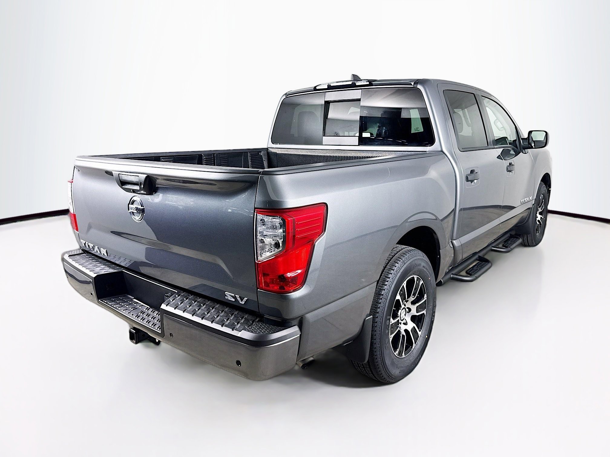Used 2022 Nissan Titan SV w/ Accessory Utility Package image 29