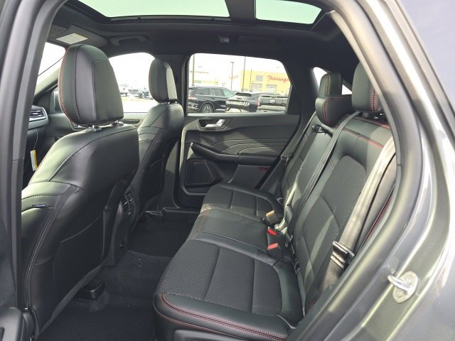 New 2026 Ford Escape ST-Line w/ Cold Weather Package image 15