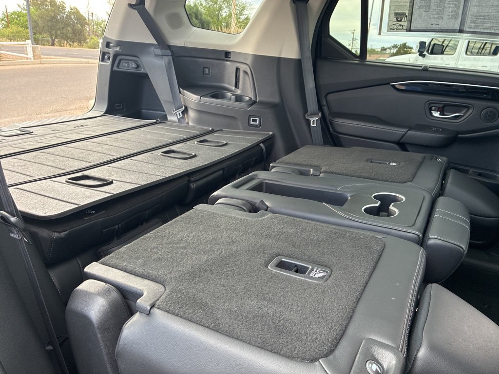 Used 2024 Honda Pilot Touring image 24